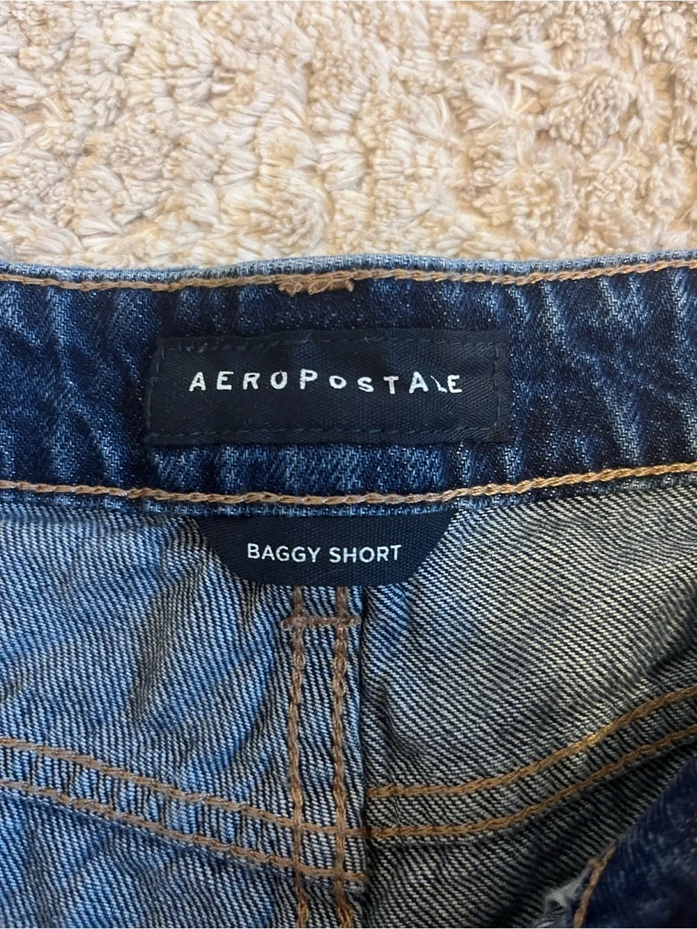 Aeropostale Dark Blue woman’s baggy short ripped jeans shorts
